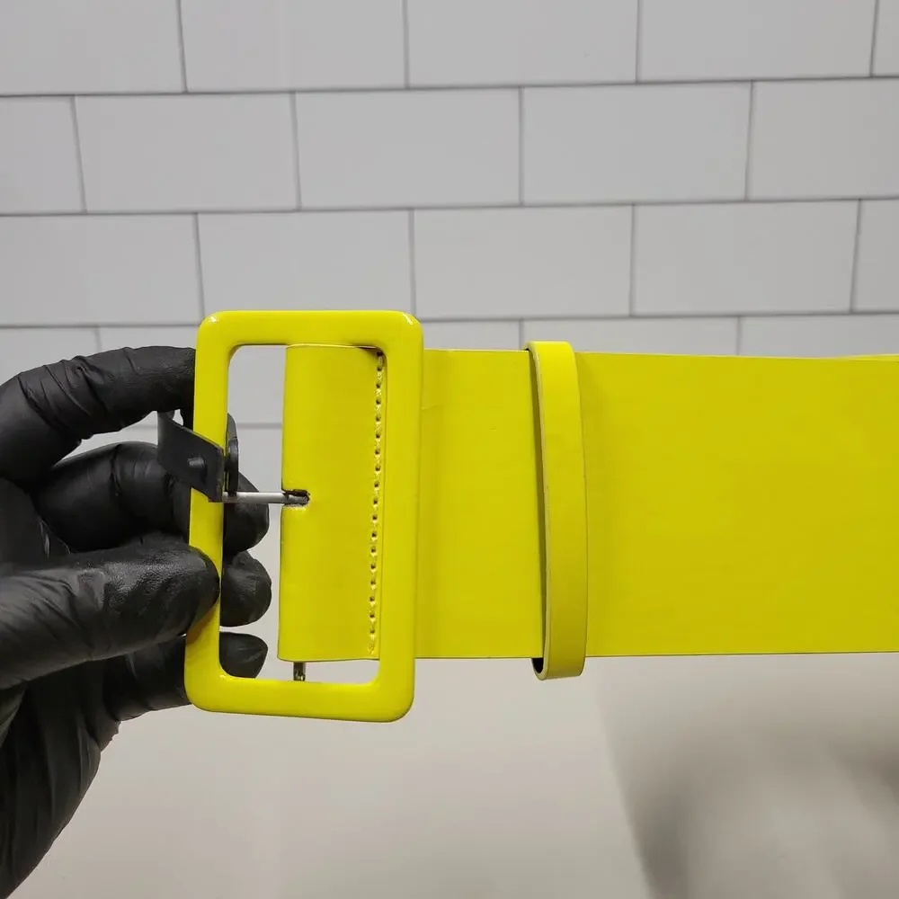 Women Neon Yellow Wide Waist Belt Size 1X Adjustable Statement Fashion Belt Y2K